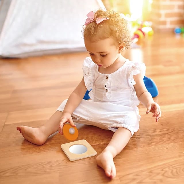 Sensory toys for babies
Object permanence toys
Baby stacking toys
Shape and colour exploration toys
Hand-eye coordination toys
Early cognitive development toys
Safe wooden toys for babies